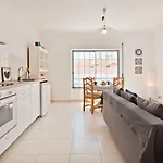 Bmyguest - Terrace Апартаменты Эрисейра